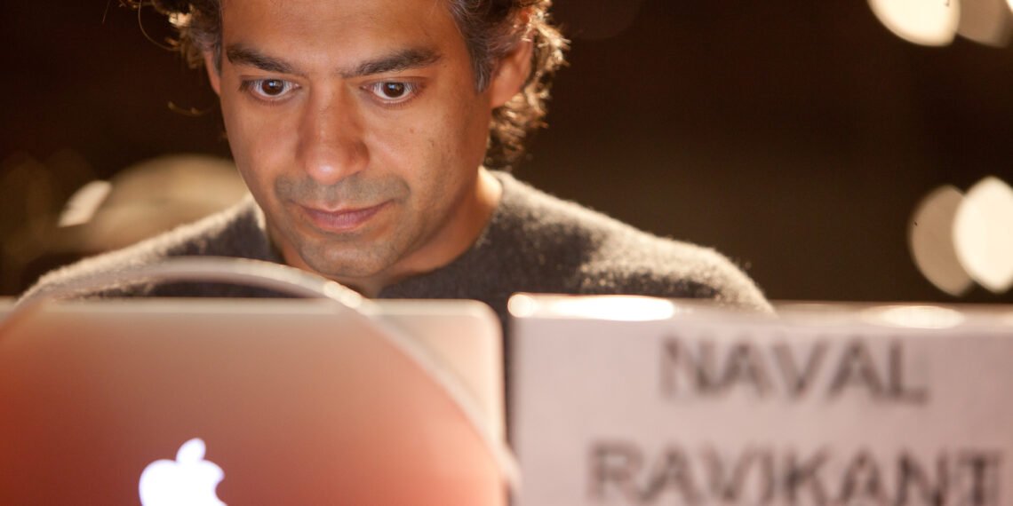 Why Naval Ravikant Prefers Small Teams and Deep Focus