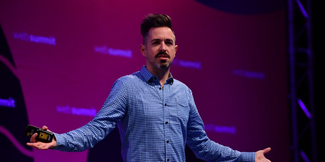 How Rand Fishkin Left Moz to Build in Public With SparkToro